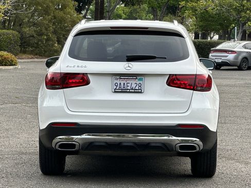 Used 2022 Mercedes-Benz GLC 300 image 4
