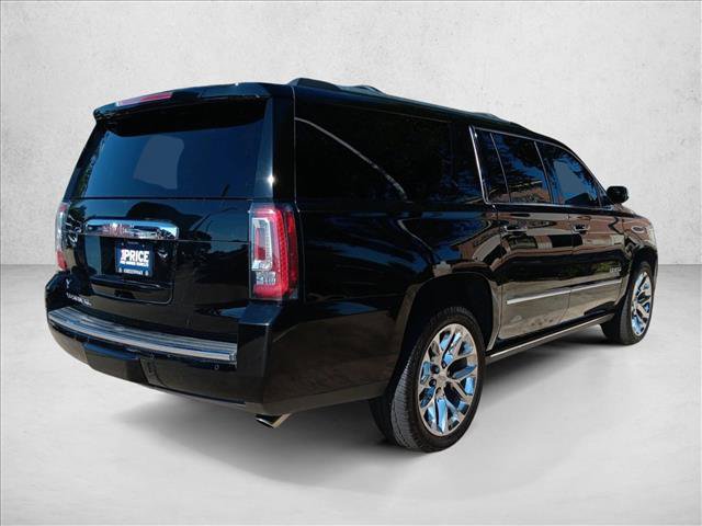 Used 2019 GMC Yukon XL Denali w/ Denali Ultimate Package AWD/4WD image 5