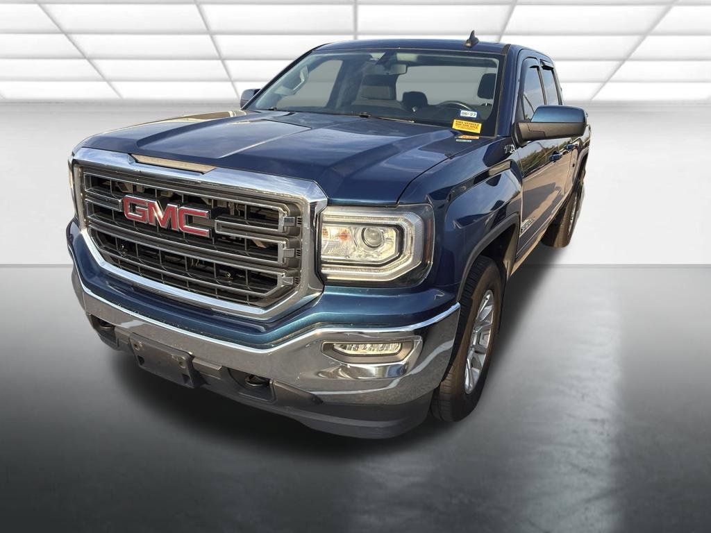 Used 2017 GMC Sierra 1500 SLE w/ SLE Value Package AWD/4WD image 5