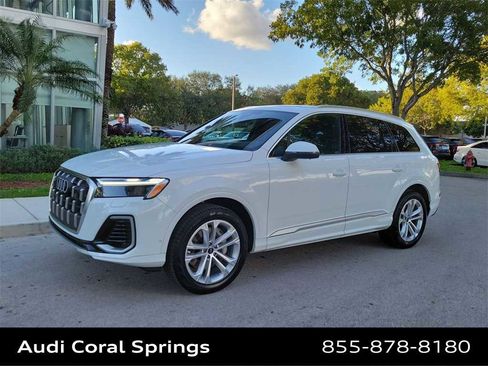 Certified 2025 Audi Q7 3.0T Premium w/ Convenience Package image 4