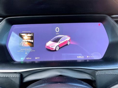 Used 2020 Tesla Model X Long Range image 13