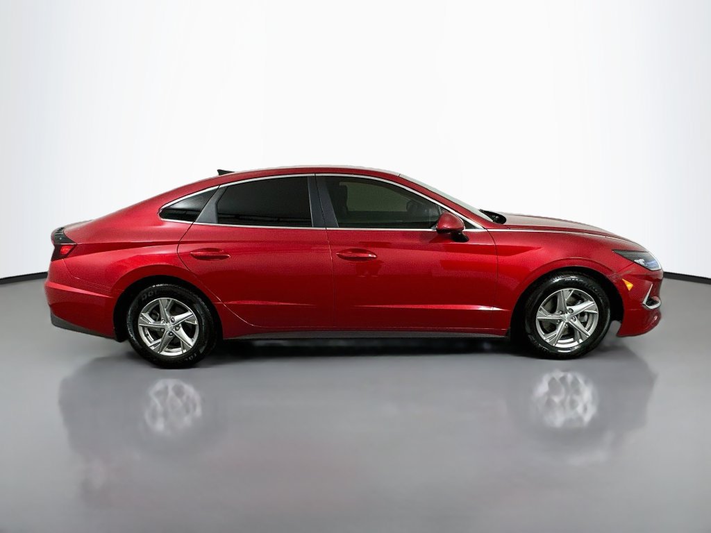 Used 2022 Hyundai Sonata SE FWD image 4
