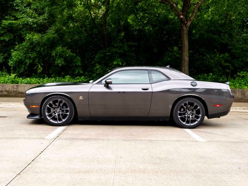 Used 2023 Dodge Challenger R/T Scat Pack w/ Plus Package RWD image 6