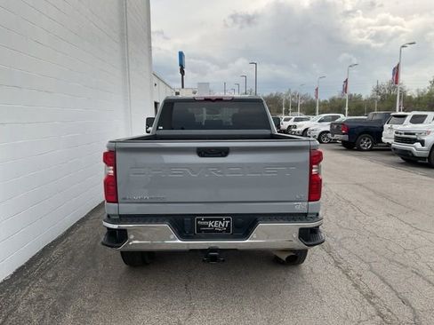 Used 2024 Chevrolet Silverado 2500 LT image 7