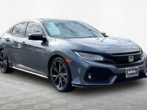 Used 2018 Honda Civic Sport Touring image 5