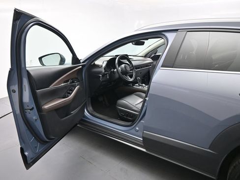 Used 2020 MAZDA CX-30 FWD w/ Premium Package image 9