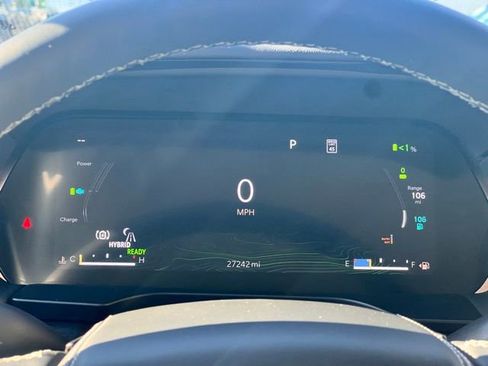 Used 2022 Jeep Grand Cherokee Overland w/ Advanced Protech Group III image 3