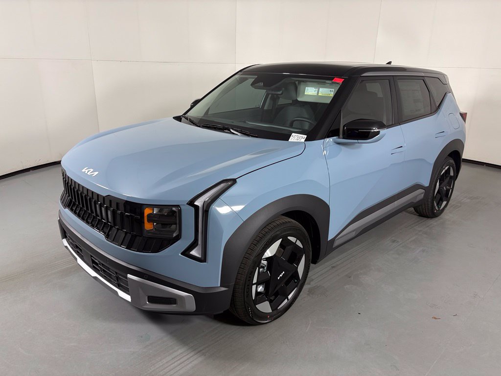 New 2027 Kia Seltos S FWD image 4