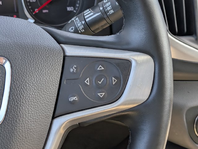 Used 2024 GMC Terrain SLT AWD/4WD image 24