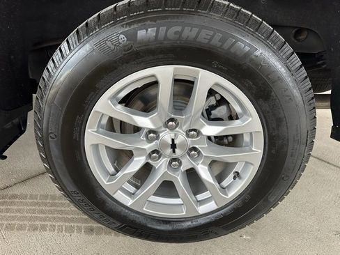 Used 2021 Chevrolet Silverado 1500 RST image 15