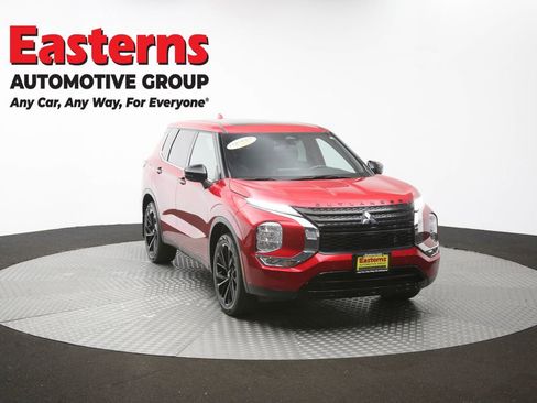 Used 2022 Mitsubishi Outlander SE FWD image 51