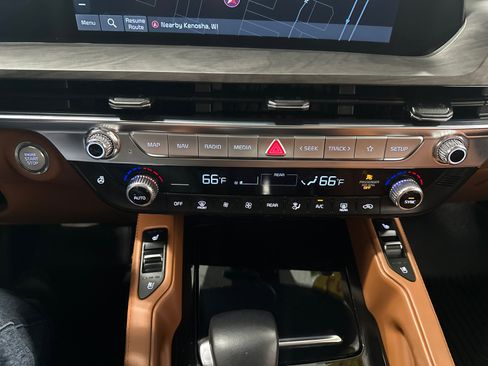 Used 2024 Kia Telluride SX Prestige X-Line image 23