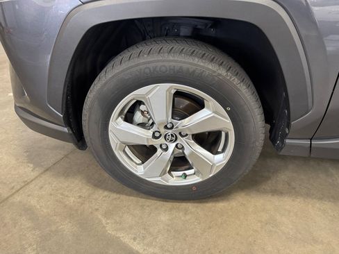 Certified 2020 Toyota RAV4 Limited AWD/4WD image 26