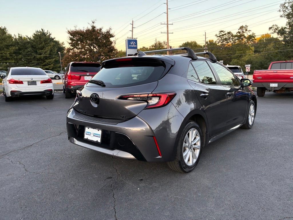 Used 2023 Toyota Corolla SE FWD image 7