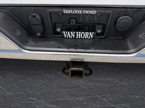 Used 2024 GMC Sierra 3500 SLE image 33