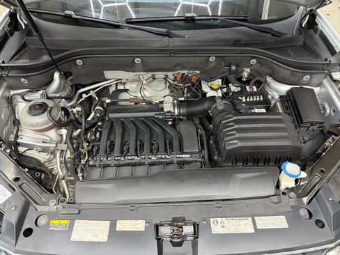 Used 2018 Volkswagen Atlas SEL Premium AWD/4WD image 7