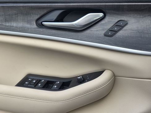 New 2026 Jeep Grand Cherokee Limited AWD/4WD image 15