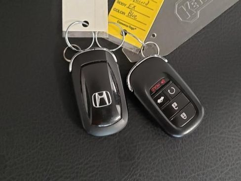 Used 2025 Honda Accord SE image 26