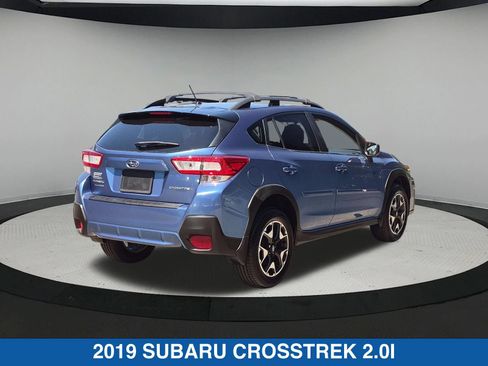 Used 2019 Subaru Crosstrek 2.0i AWD/4WD image 4