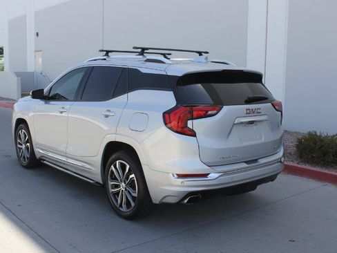 Used 2020 GMC Terrain Denali w/ Denali Premium Package AWD/4WD image 7
