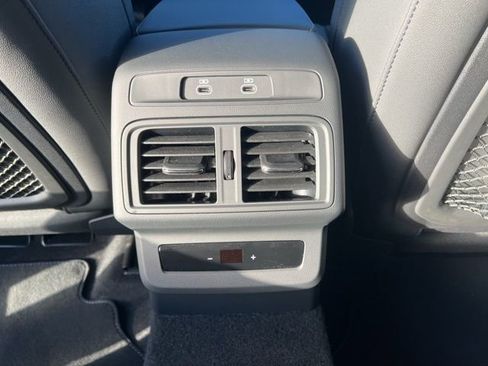 Used 2025 Audi Q5 Premium Plus w/ Premium Plus image 9