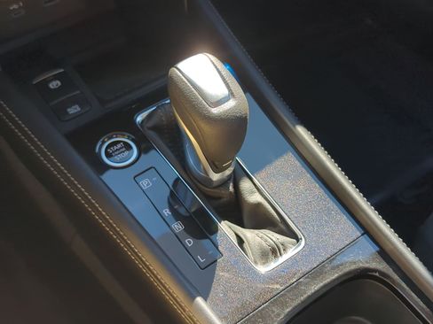 Used 2024 Nissan Kicks SV image 26