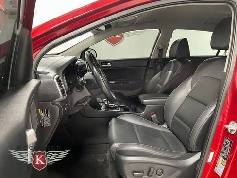 Used 2020 Kia Sportage EX image 12