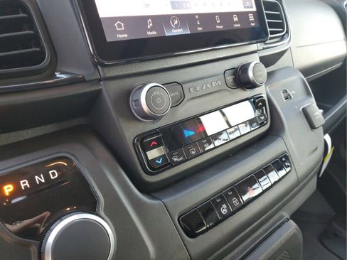 New 2025 RAM ProMaster 3500 FWD image 15