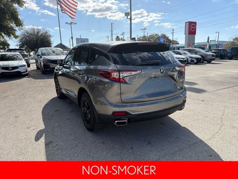 Used 2025 Acura RDX SH-AWD image 6