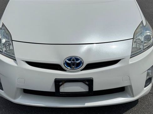 Used 2011 Toyota Prius Three w/ Solar Roof Pkg FWD image 18