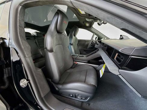 New 2026 Porsche Taycan GTS image 21