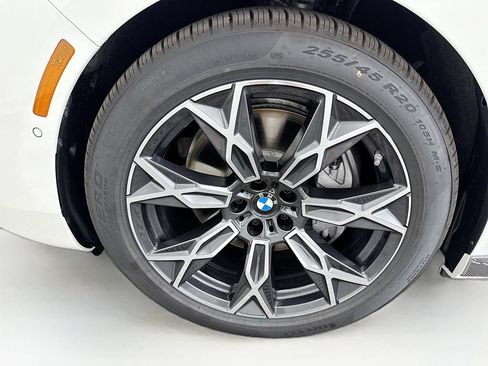 Used 2026 BMW i7 eDrive50 RWD image 30
