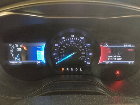 Used 2020 Ford Fusion SE FWD image 23