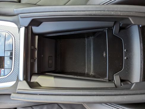 Used 2025 BMW XM AWD/4WD image 31