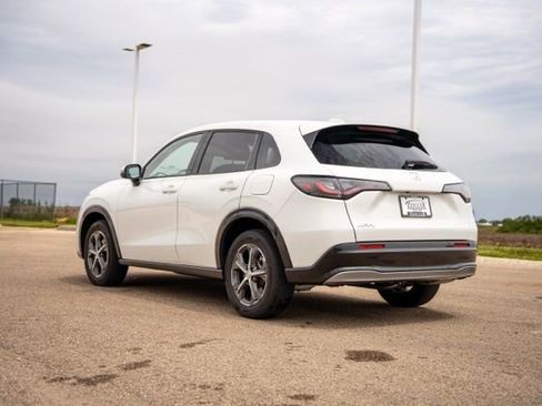 Used 2024 Honda HR-V EX-L image 5