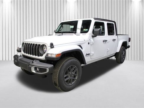 New 2026 Jeep Gladiator Sport image 8