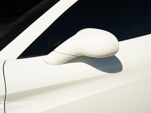 Used 2016 Ferrari California T image 9