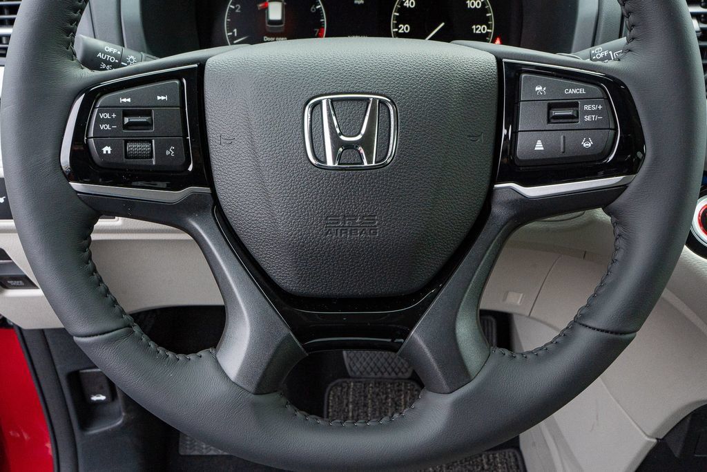 New 2026 Honda Odyssey Touring image 26