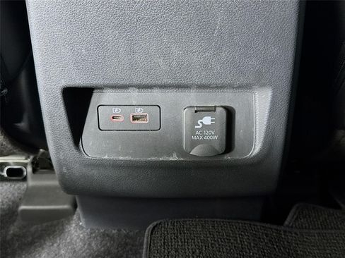 Certified 2022 Nissan Frontier SV w/ SV Premium Package RWD image 26