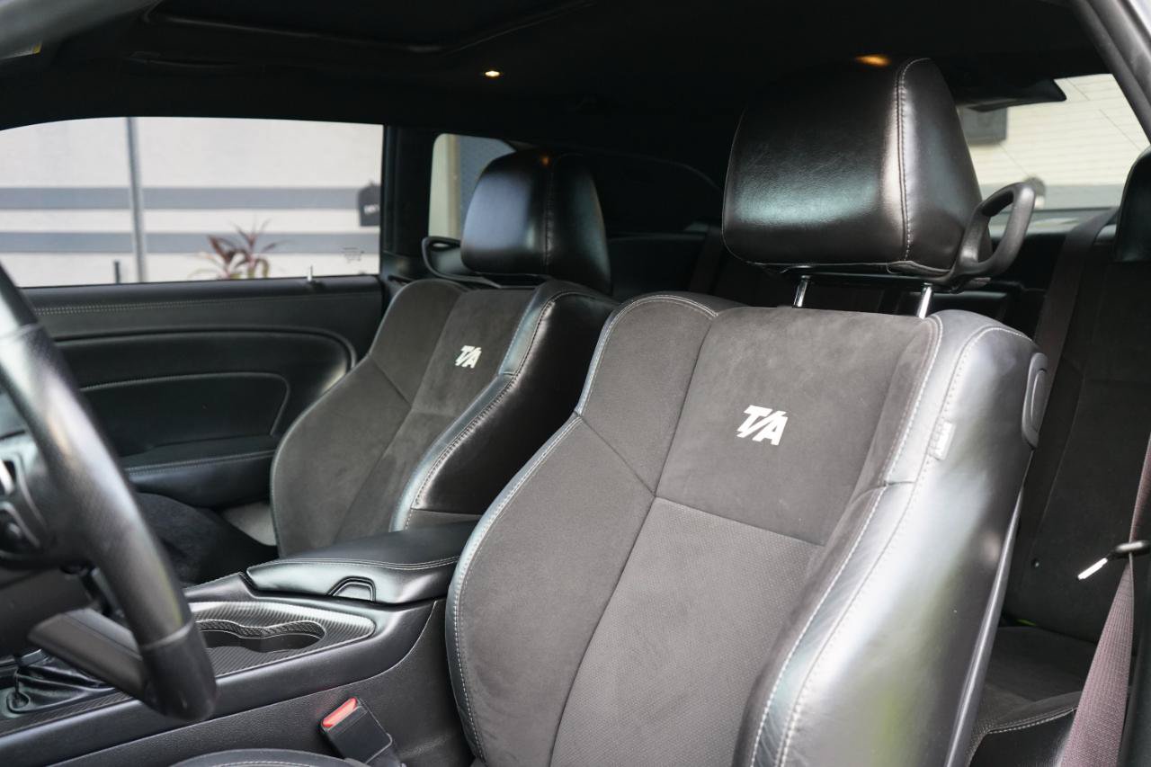 Used 2022 Dodge Challenger R/T Scat Pack RWD image 16