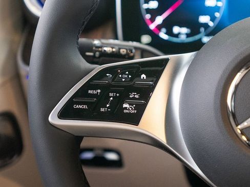 New 2026 Mercedes-Benz GLC 300 4MATIC image 16