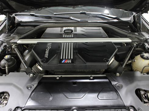 Used 2022 BMW X4 M w/ Competition Package image 42