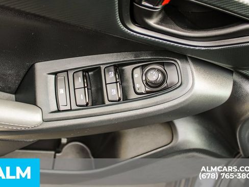 Used 2025 Subaru Crosstrek 2.5i Premium AWD/4WD image 39