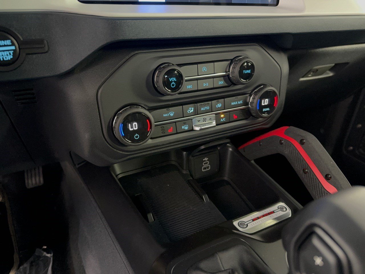 New 2026 Ford Bronco Heritage Edition AWD/4WD image 22