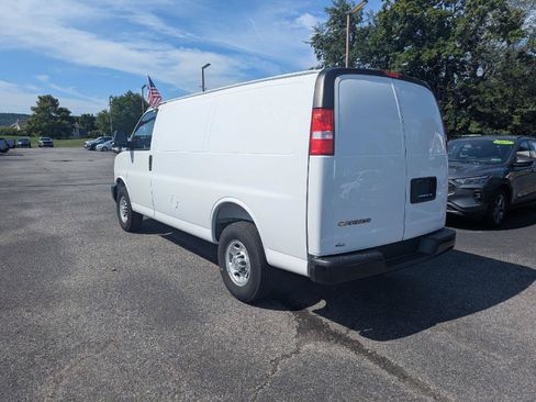 New 2025 Chevrolet Express 2500 w/ Driver Convenience Package RWD image 29