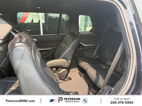 Used 2025 BMW X7 xDrive40i w/ M Sport Package AWD/4WD image 22
