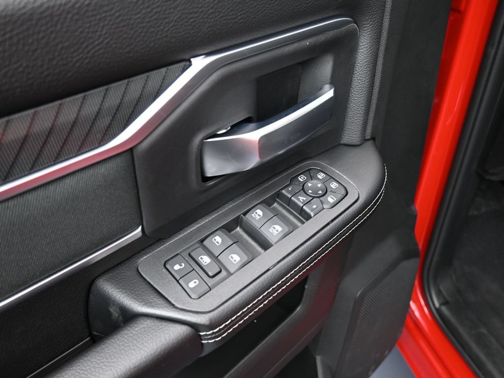 New 2026 RAM 2500 Big Horn AWD/4WD image 13