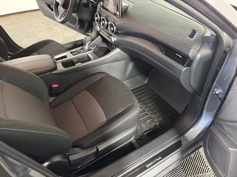 Used 2025 Nissan Sentra SV w/ All-Weather Package FWD image 26