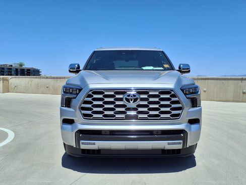 Used 2026 Toyota Sequoia Capstone AWD/4WD image 2