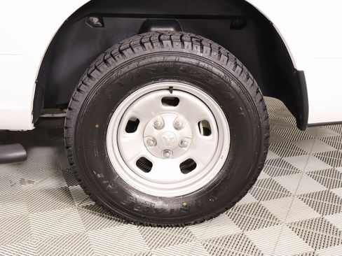 Used 2018 RAM 1500 Tradesman w/ Popular Equipment Group image 17